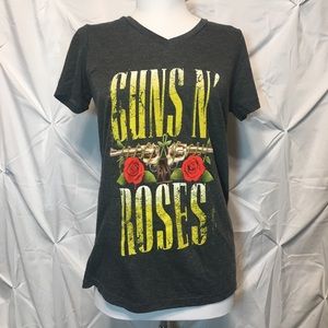 Guns N Roses band tee small